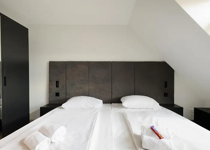 Lenas Donau Hotel Wien